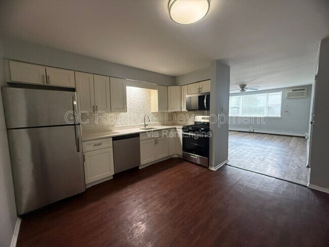 Foto del edificio - 316 N Warwick Ave