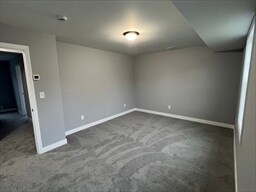 Foto del edificio - 72 Bunker Hill Ave