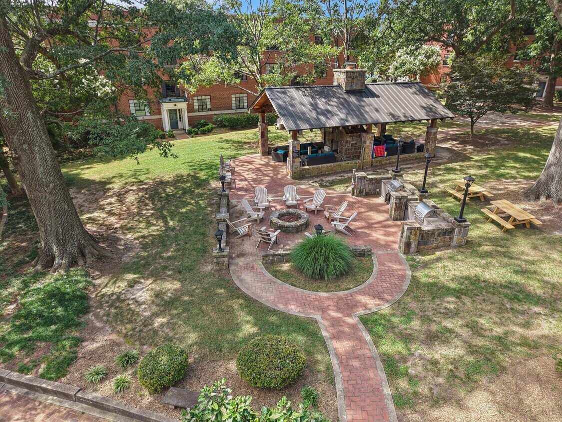 The Shelton at Cameron Court 20 Mayo St Raleigh, NC 27603