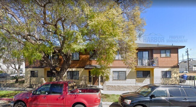 Foto del edificio - 1574 W 207th St