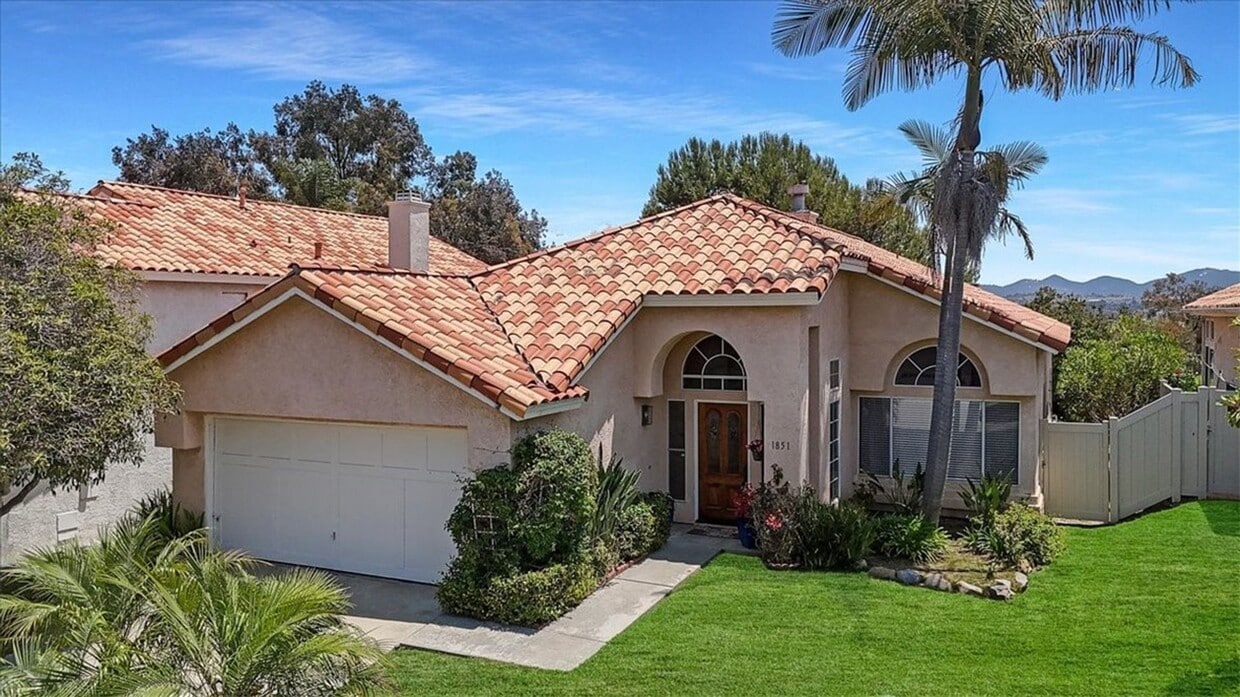 Primary Photo - Open House Saturday 5/3 from 10 to 2pm-Bea...