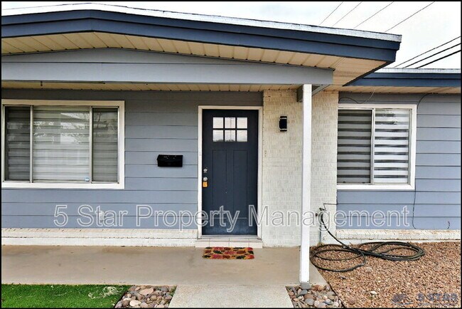 Foto del edificio - 10565 Murphy St