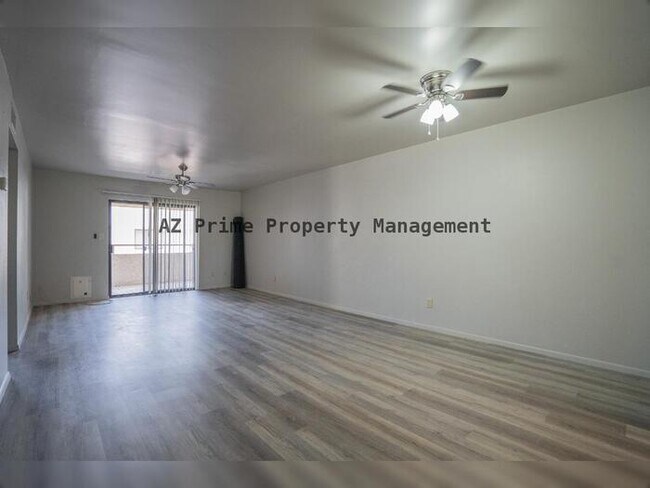 Building Photo - 11026 N 28TH DR UNIT 61, PHOENIX AZ