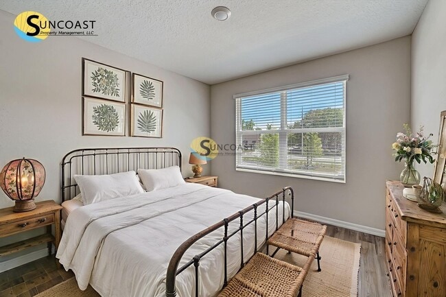 Foto del edificio - 9548 Hood Rd