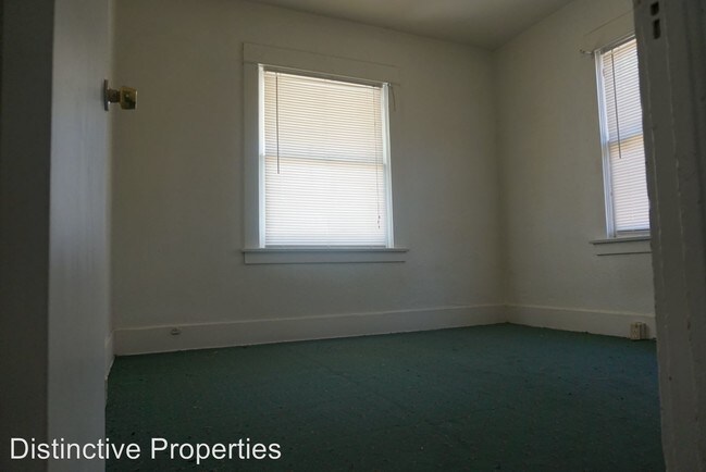 Building Photo - 2 br, 1 bath Apartment - 1006 6th STREET