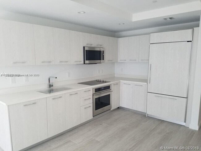 Foto del edificio - 55 SW 9th St
