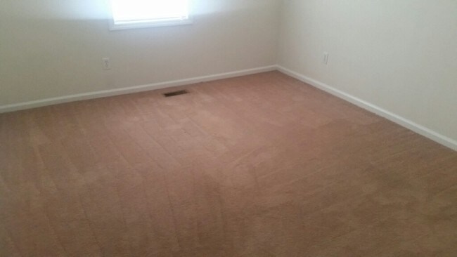Building Photo - 3811 Sterling Pointe Dr
