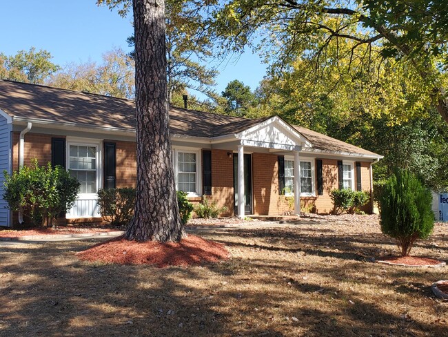 Foto del edificio - Beautiful Ranch Home in Charlotte NC