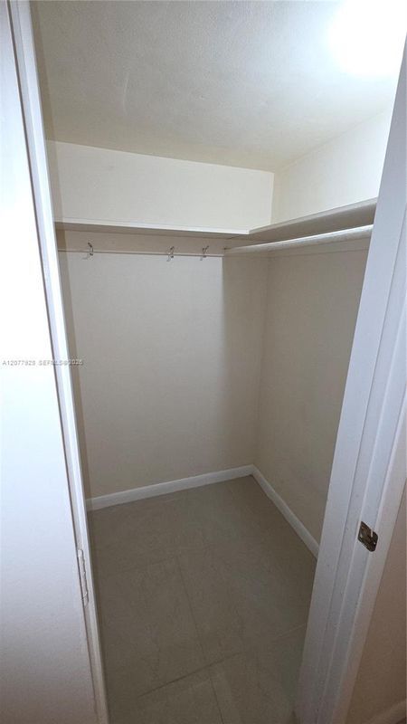 Foto del edificio - 2170 NE 51st Ct