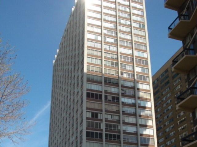Primary Photo - 6171 N. Sheridan Road