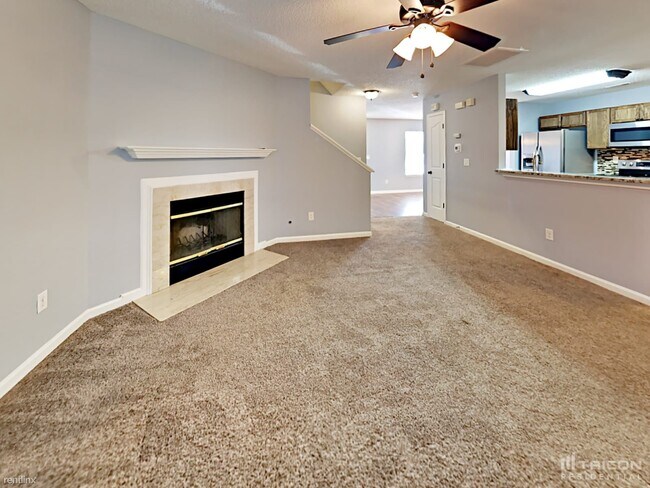 Building Photo - 9352 Golden Pond Dr