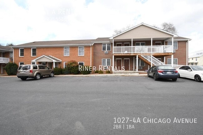 Photo - 1027-4A Chicago Ave Apartment