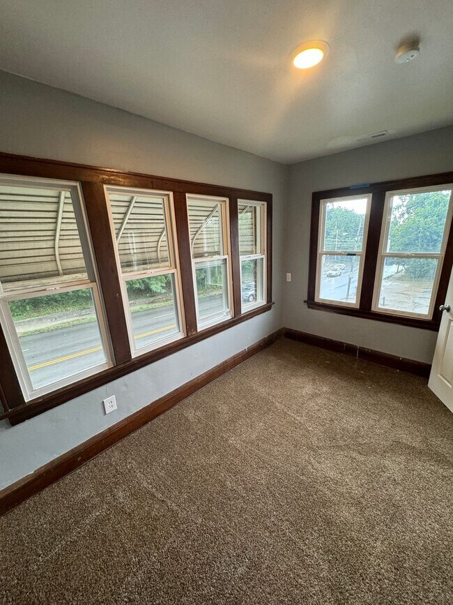 Foto del edificio - 235 S Arlington St