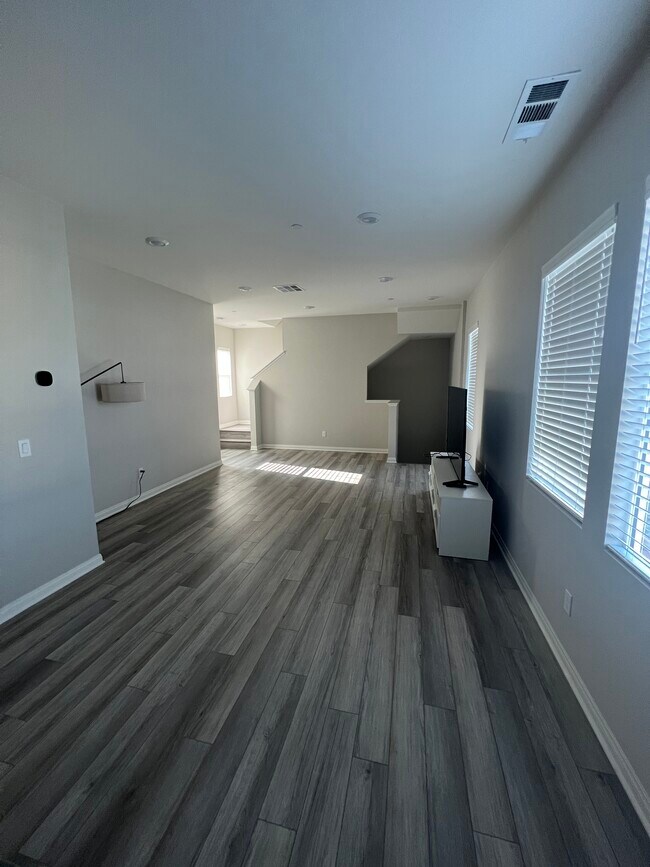 Foto del edificio - 720 N Ethan Way