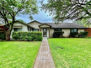 Building Photo - 1808 Serenade Ln