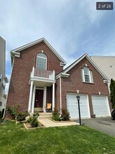 Building Photo - 8162 Gilroy Dr
