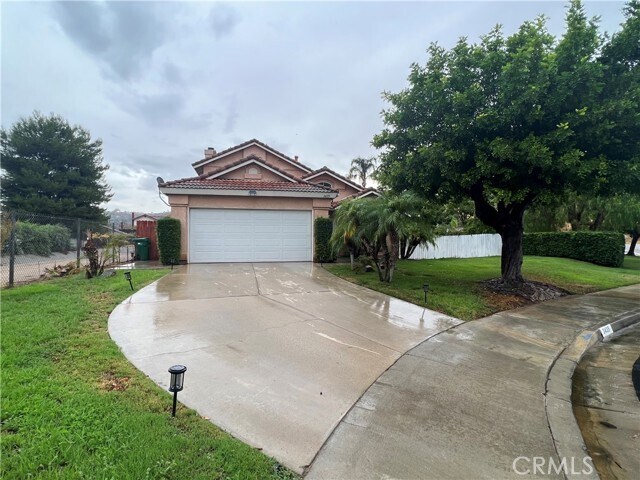 Foto principal - 3435 Creekwood Ct