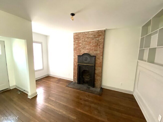Foto del edificio - 3 br, 2.5 bath Townhome - 4035 Hubbard