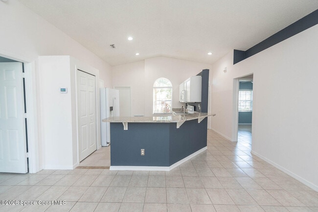 Building Photo - 7033 Hammock Trace Dr