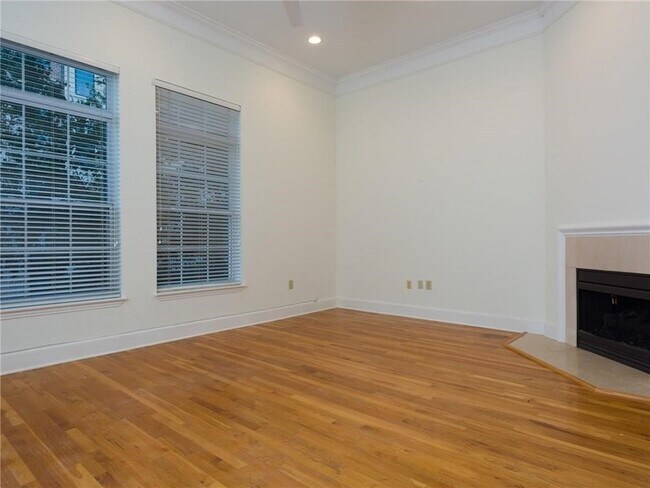 Foto del edificio - 2331 Worthington St