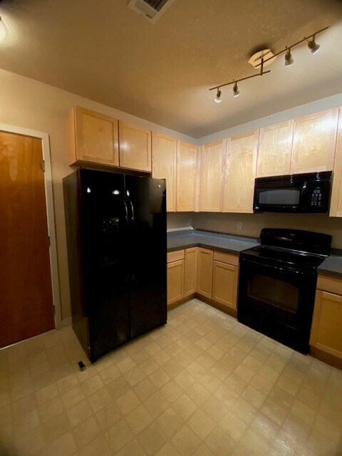 Foto del edificio - 3101 Blake St