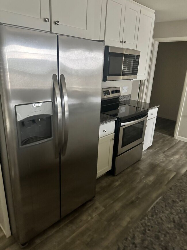 Foto del edificio - Now Taking Applications!