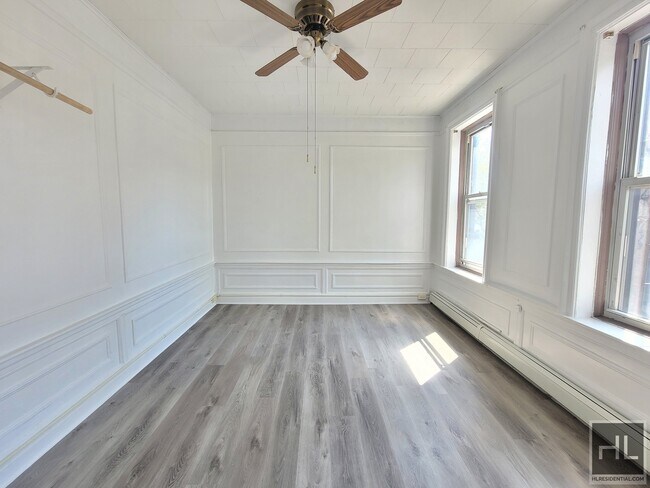Foto del edificio - Spacious Sunset Park 2 bdrm