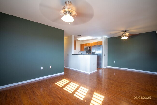 Foto del edificio - CONVENIENTLY LOCATED 2BR/1BA TOWNHOME IN KEALAKAI @ KAPOLEI (Pets Negotiable)