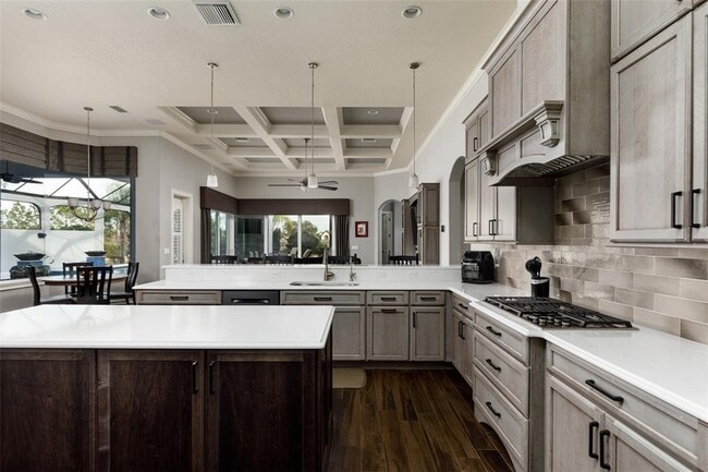 Building Photo - 10605 Midview Terrace