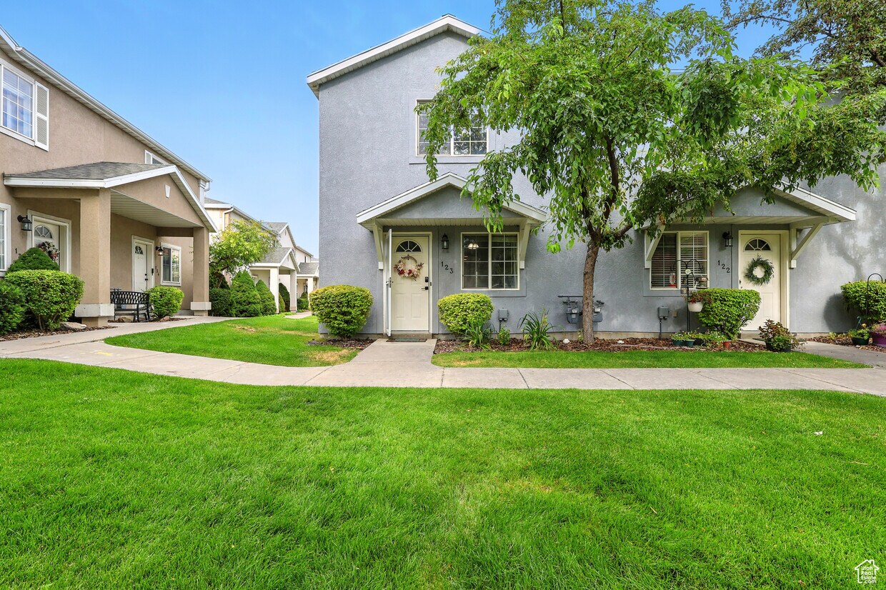 Foto principal - 123 Penhurst Pl