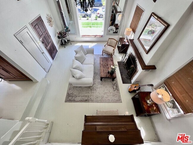 Foto del edificio - 219 Winchester Ave
