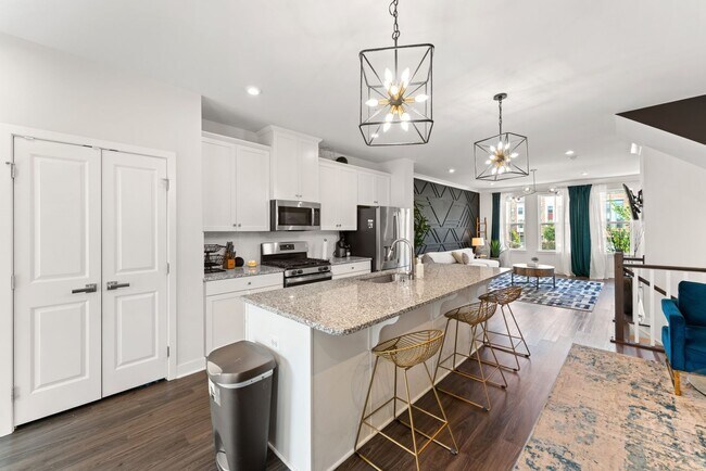 Foto del edificio - 4733 Towne Park Rd