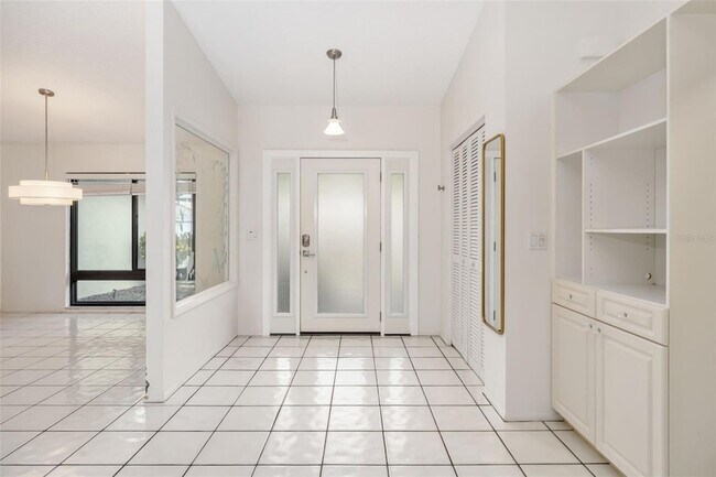 Building Photo - 4814 Country Oaks Blvd