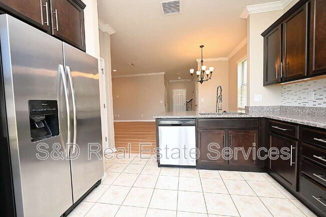 Building Photo - 6309 Yellow Buckeye Dr