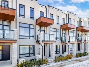 Building Photo - 131 Carpaccio Ave