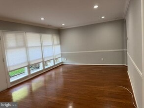 Building Photo - 4406 Forest Glen Ct