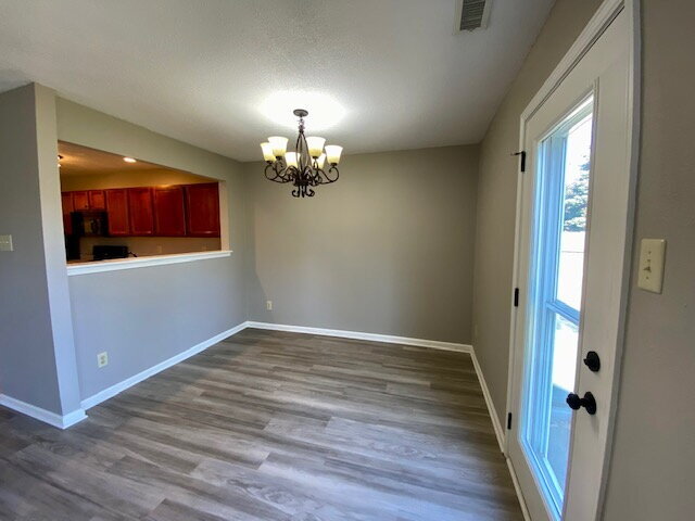 Building Photo - Stunning 3 Bedroom/3 Bath Home in Noblesville