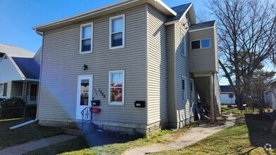 Building Photo - 1820 Wood St
