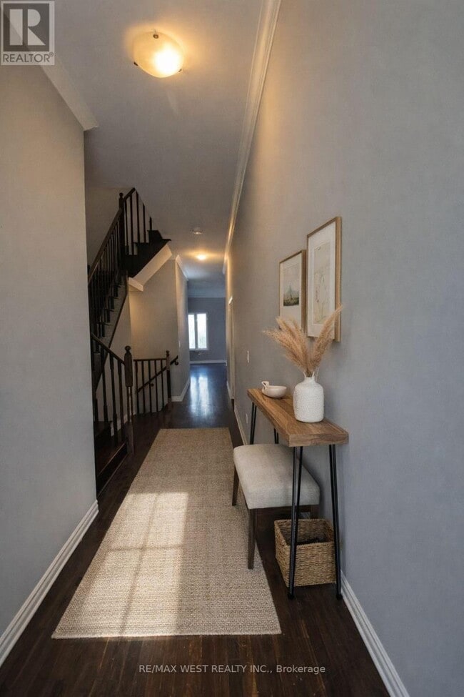 Building Photo - 29 Farwell Ave