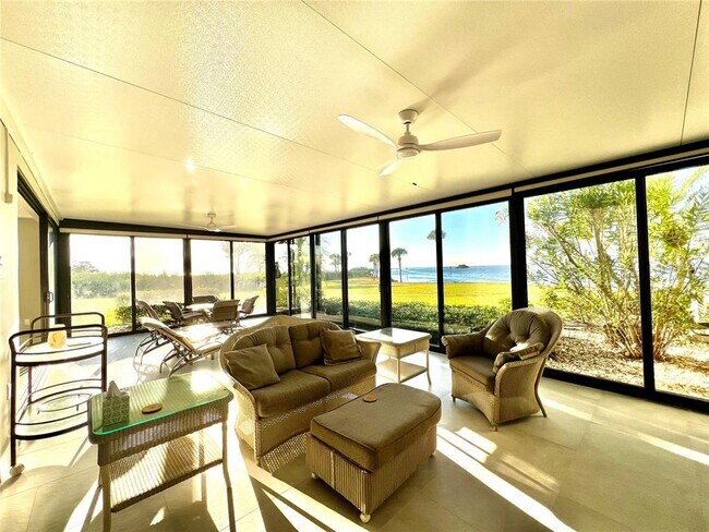 Foto del edificio - 3280 S Shore Dr