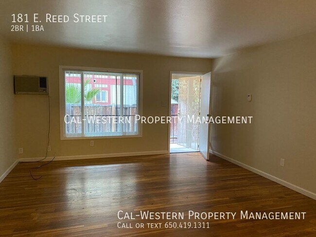 Foto del edificio - 181 E Reed St