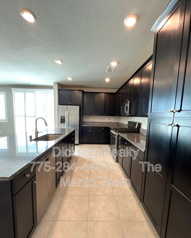 Foto del edificio - 2025 Elk Falls Way