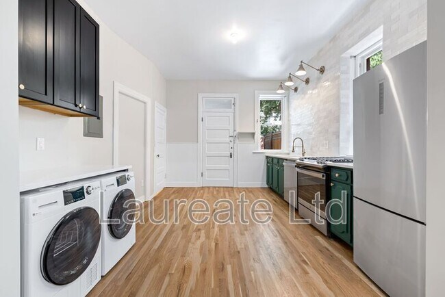 Foto del edificio - 1126 Lafayette St