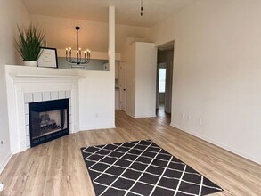 Building Photo - 53 Brooksie Dr