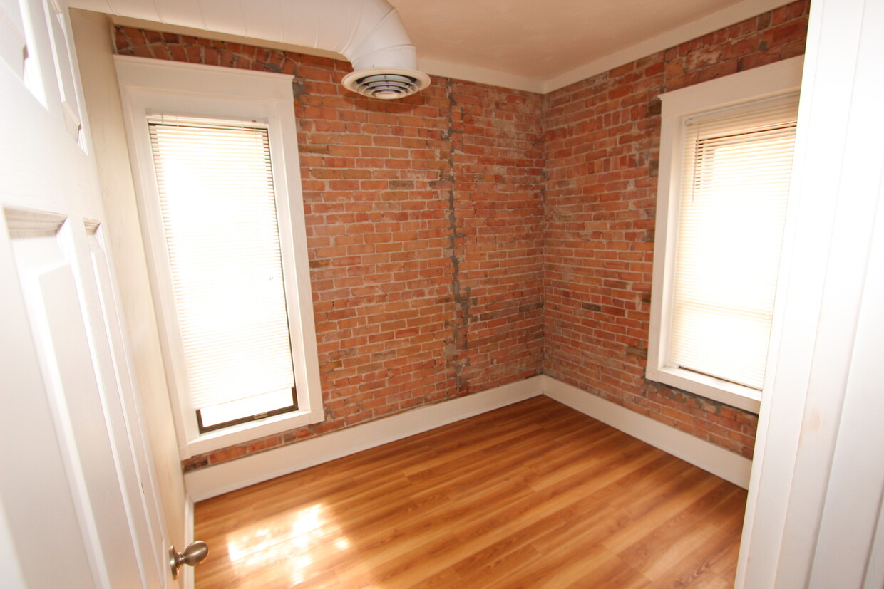 Primary Photo - A rare find!!! Downtown GJ Gem All Utiliti...
