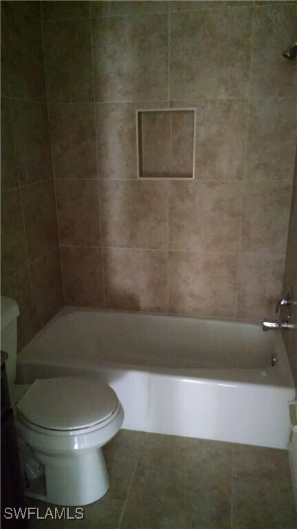 Foto del edificio - 585 106th Ave N