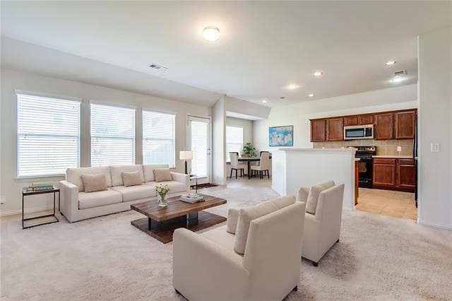 Building Photo - 1608 Castle Creek Dr