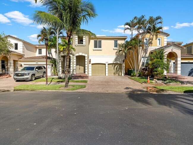 Foto del edificio - 21227 NE 31st Pl