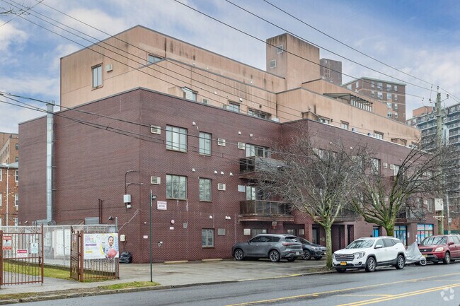 Building Photo - 8895 26th Ave