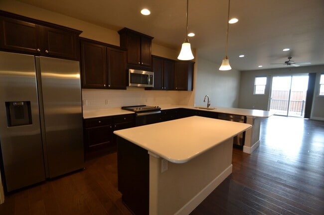 Photo - 3 Bedroom Ranch with Finished Basement Available Now! House